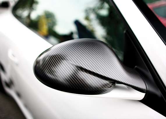 CARBON REPARATUR UND VEREDELUNG IN PERFEKTION