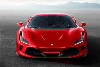 Ferrari_F8_Tributo_4.jpg