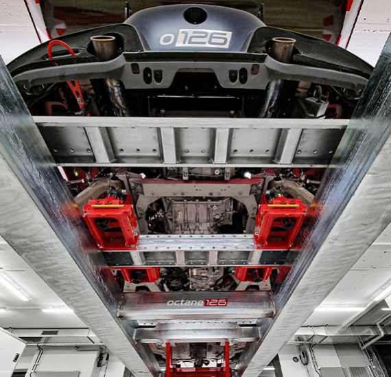 OFFIZIELLER FERRARI UND MASERATI SERVICEPARTNER