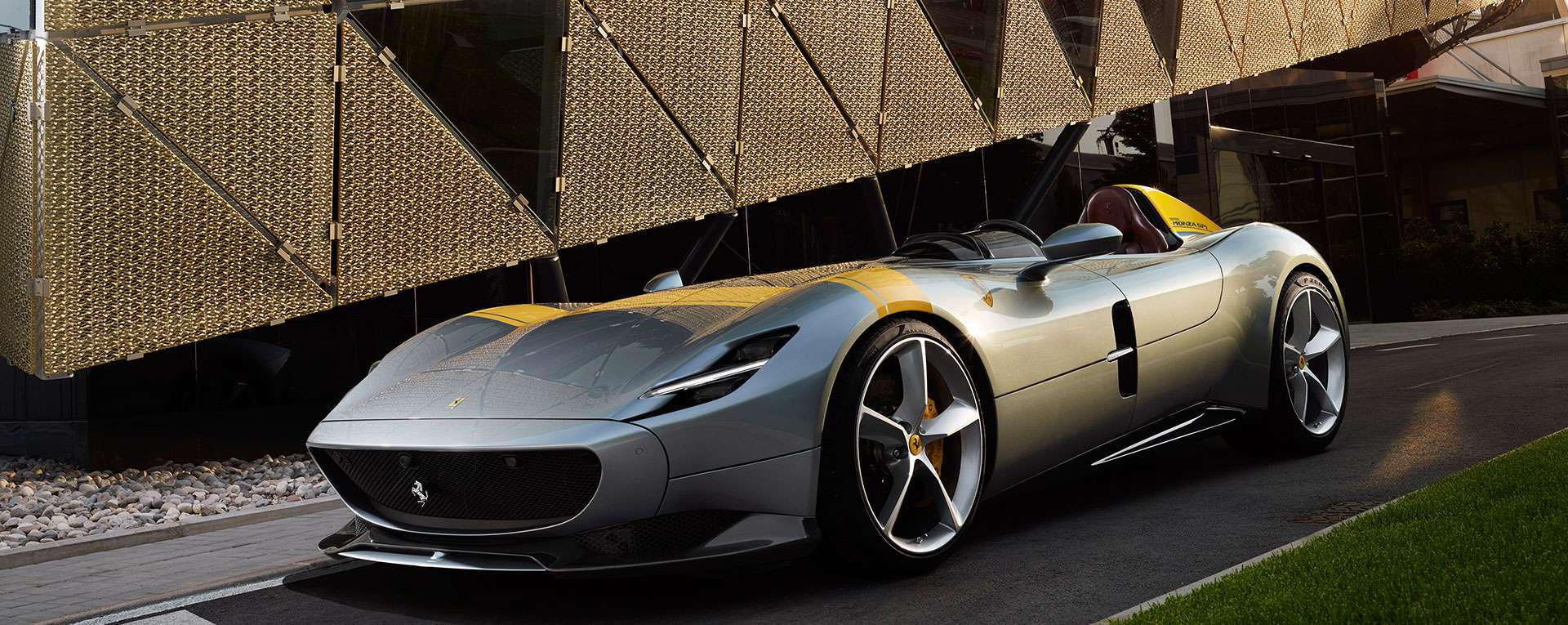 FERRARI MONZA SP1 & SP2 Main Slide