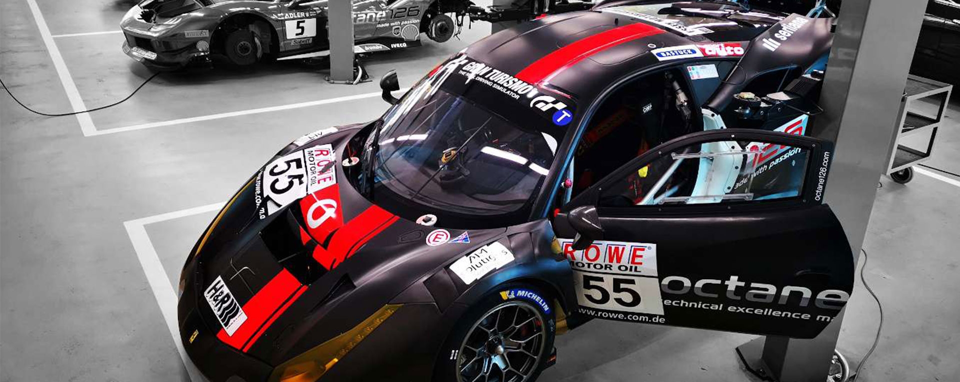 BODY SHOP Main Slide