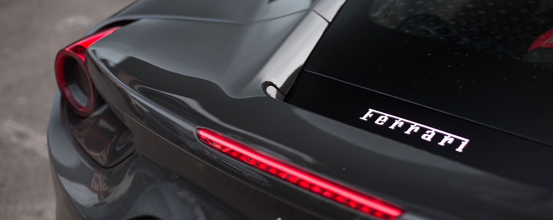 CARBON FIBRE Main Slide