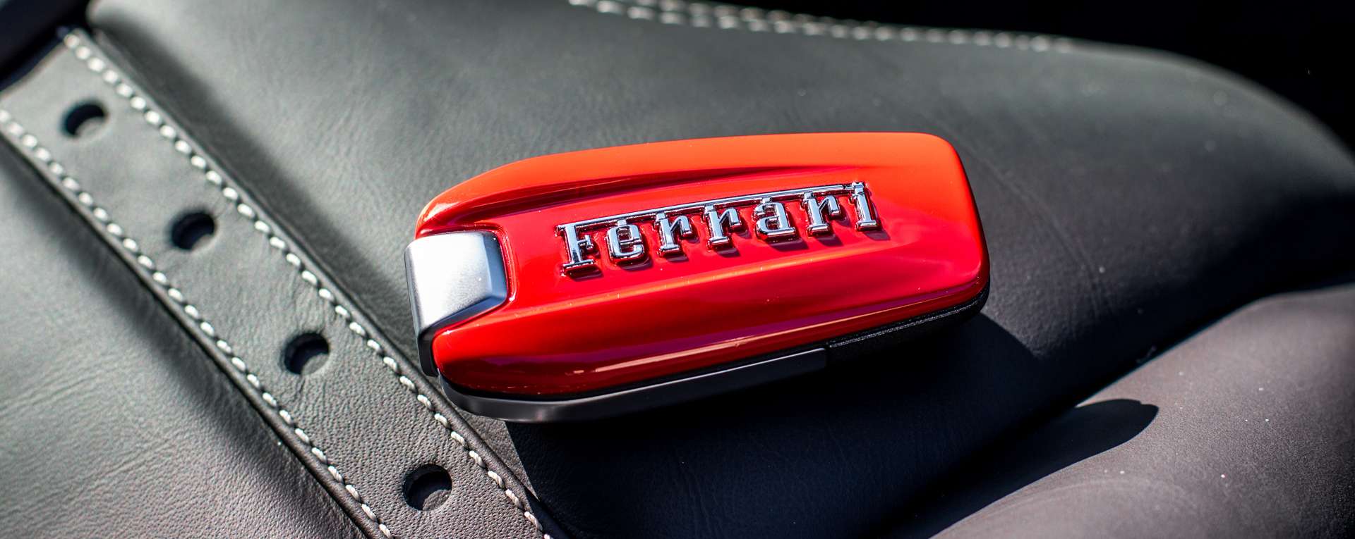 COLLECT & RETURN SERVICE Main Slide