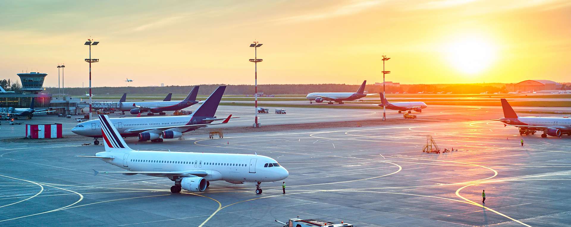 AIRPORT SHUTTLE Main Slide